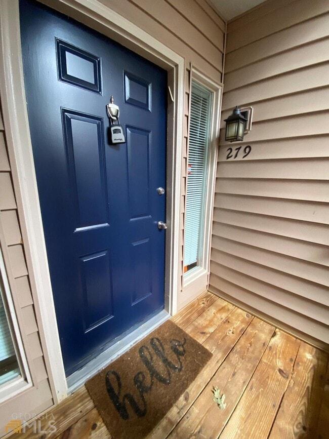 Building Photo - 279 Quail Run