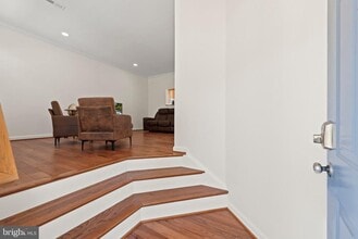 Building Photo - 47645 Weatherburn Terrace