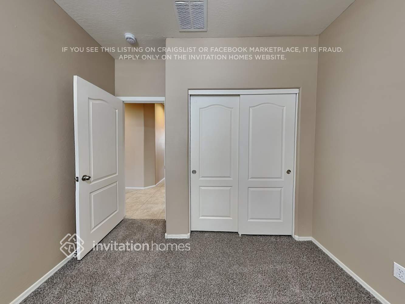 Building Photo - 4962 E Longhorn St