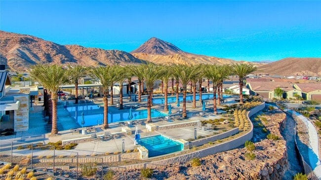 Building Photo - 38 Crimson Cactus Ave