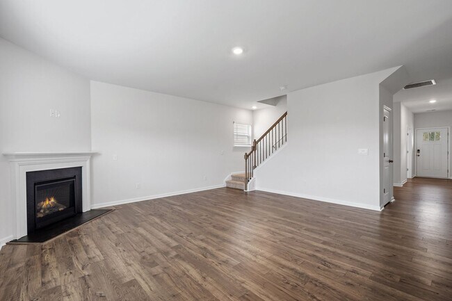 Building Photo - 4 BD, 2.5 BA, 2 Car Garage, Home Office - Easy Access to Highway SC-101 and 290