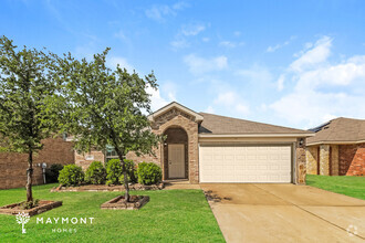 Building Photo - 4 Bedroom Dallas Home