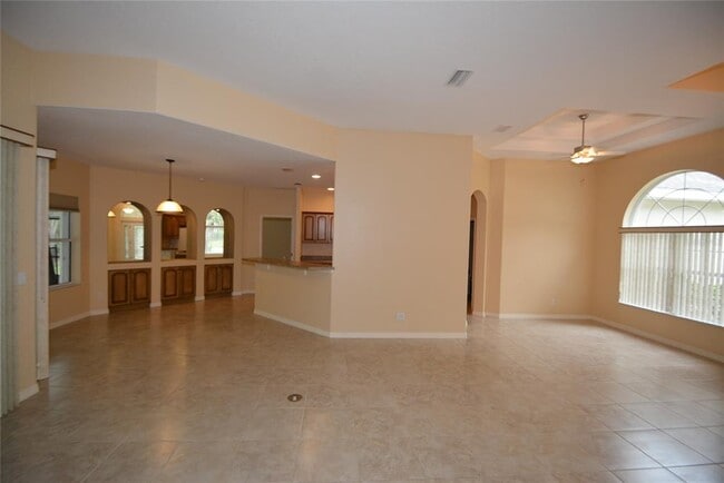 Building Photo - 24 Edgely Ln