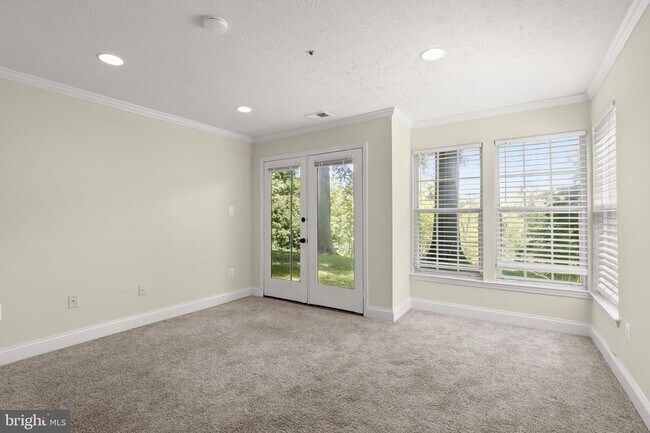 Building Photo - 4720 Dorsey Hall Dr