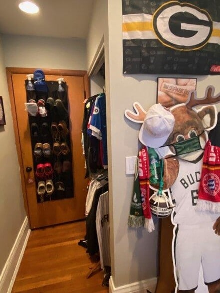 Bedroom #2 closet - 1560 E Irving Plz