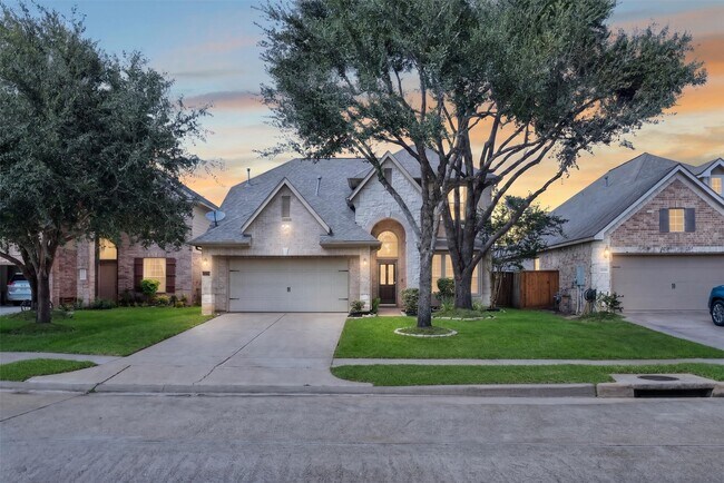 Building Photo - 24542 Bella Veneza Dr
