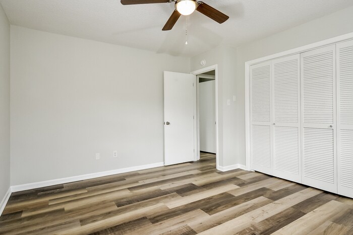 Building Photo - 4604 Honey Dew Dr