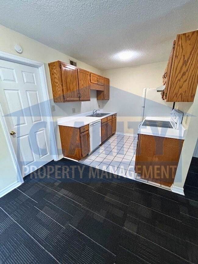 Building Photo - ***Coming soon!!***