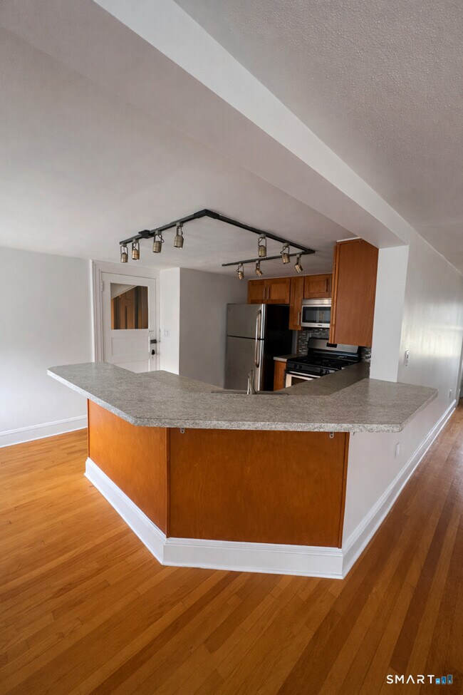 Building Photo - 209 Willard St