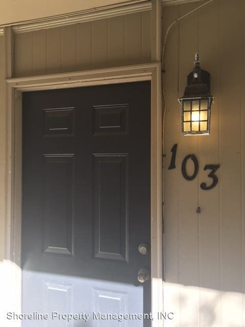 Primary Photo - 318 Porter Ave
