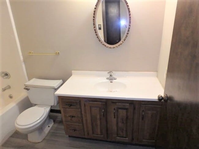 Building Photo - Nice 3 Bed 2 Bath House In SW Columbia!