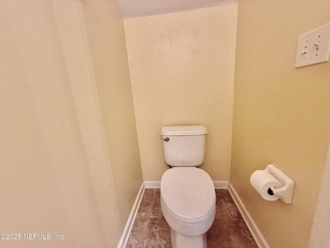 Building Photo - 3514 Summerlin Ln N