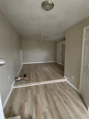 Building Photo - 105 S 3rd St