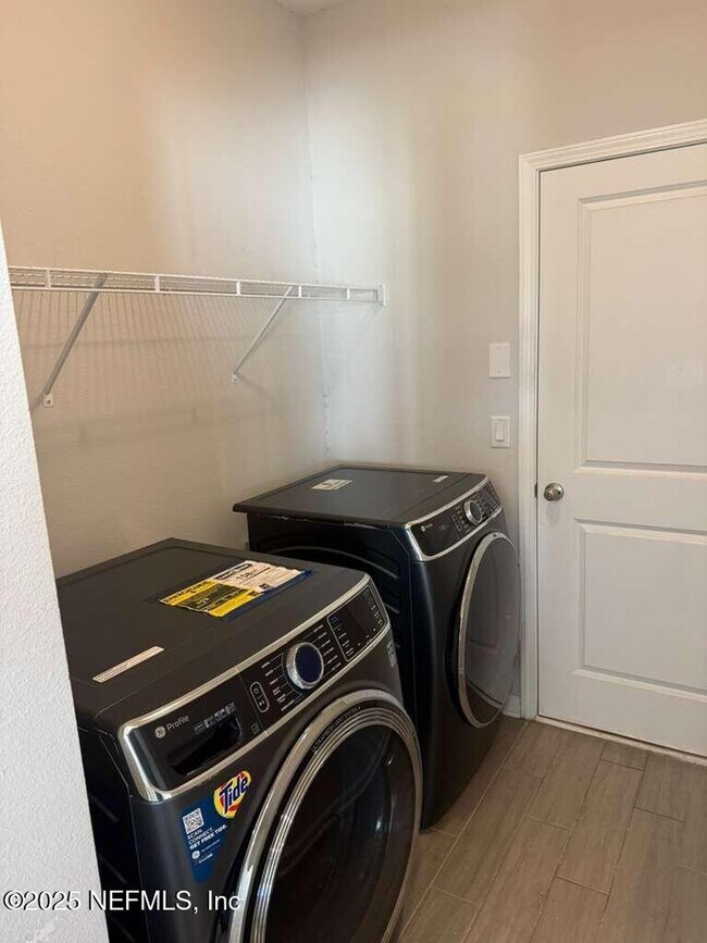 Building Photo - 101 Ness Cir