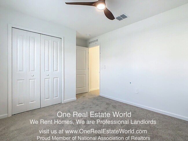 Building Photo - 5151 Bridgehaven Rd