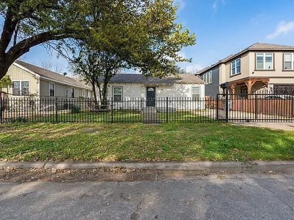 Building Photo - 2819 Alabama Ave