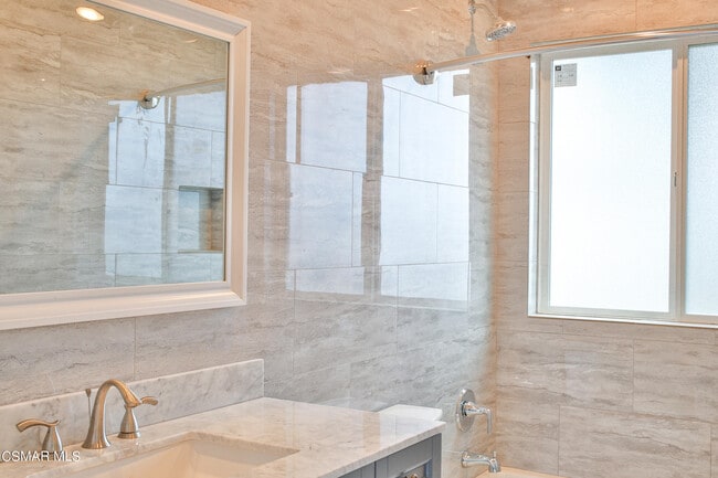 Building Photo - 3836 Dalaway Dr