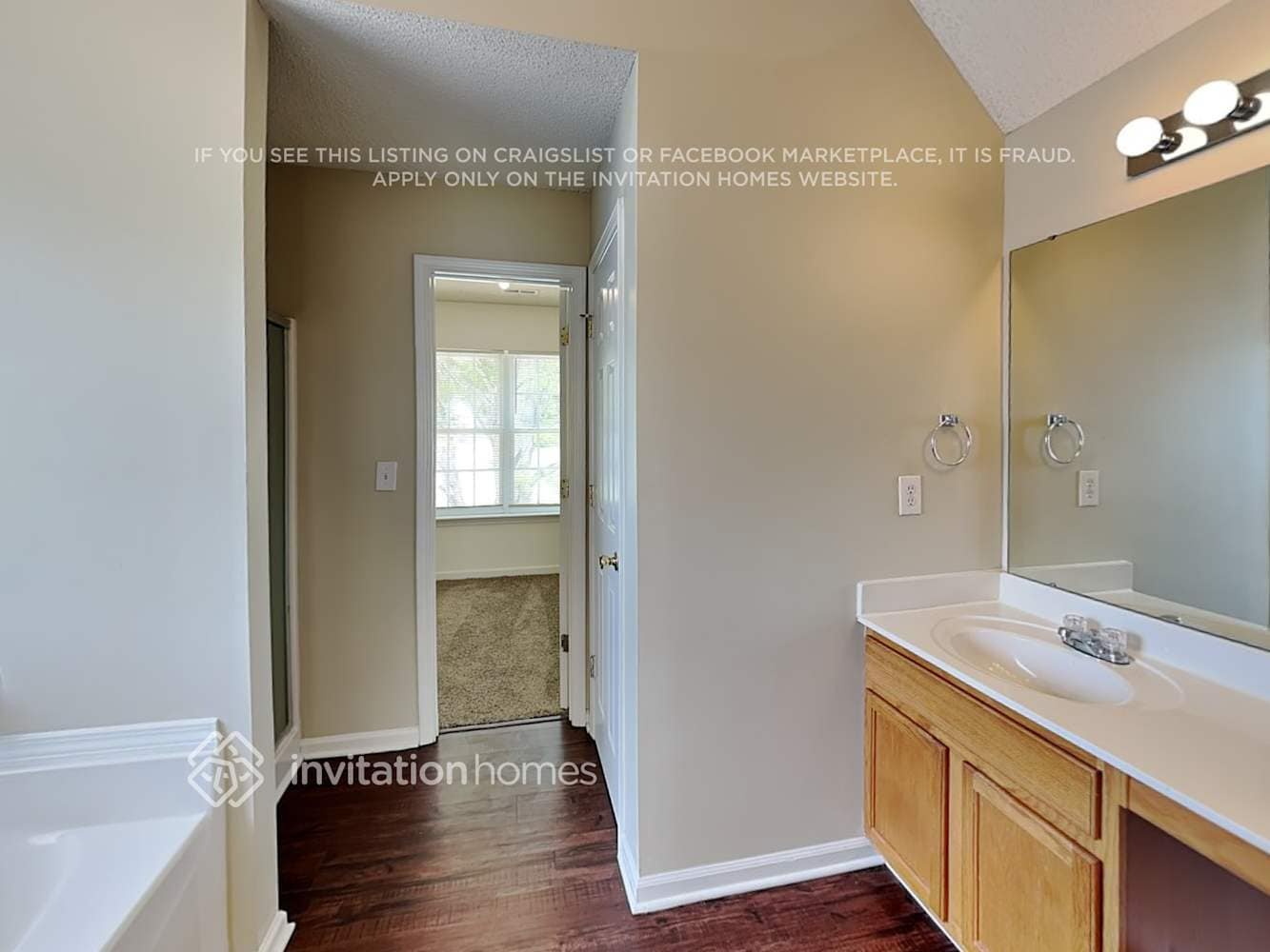 Building Photo - 11124 Nolet Ct