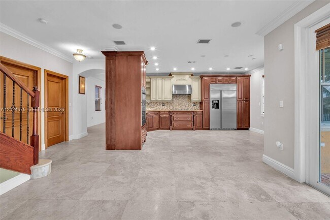 Building Photo - 2155 SW 156th Ct
