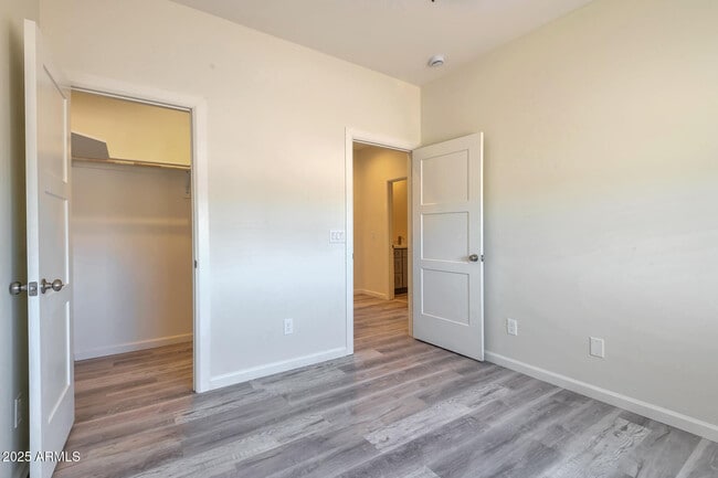 Building Photo - 1278 W Calle Tuberia