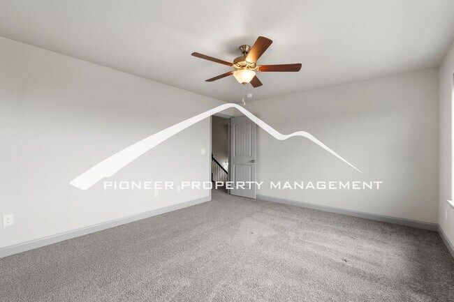 Building Photo - 4 Bed + Office, 2.5 Bath Lorson Ranch Home with Mountain Views & Open Space Behind