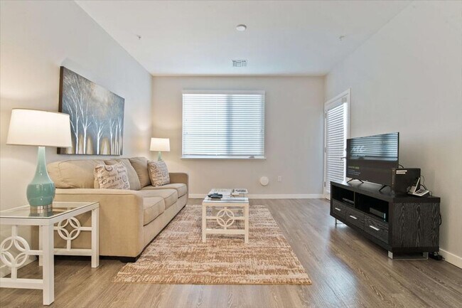 Building Photo - 3639 Haven Ave