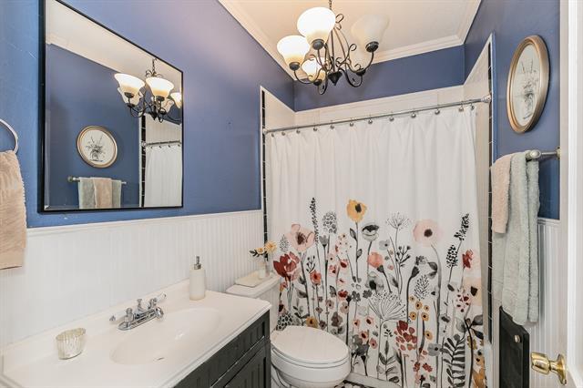 Building Photo - 2100 5th Ave