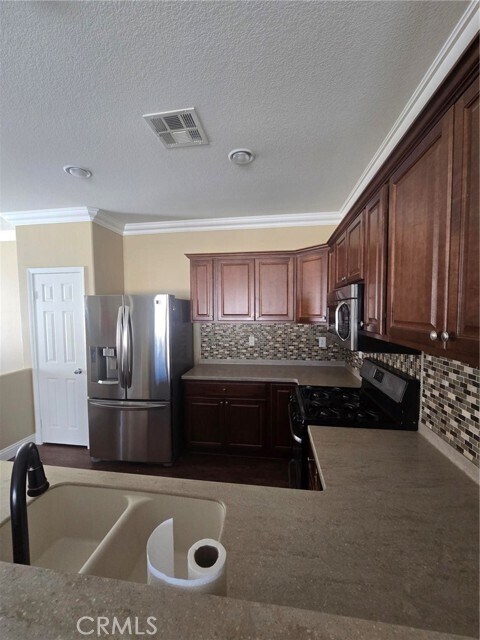 Building Photo - 36294 Fabrizio Ln