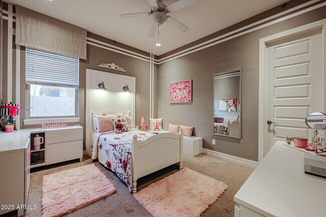 Building Photo - 2351 E Cherrywood Pl