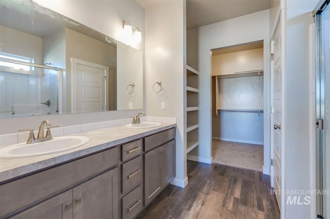 Building Photo - 3430 E Santo Stefano Ct