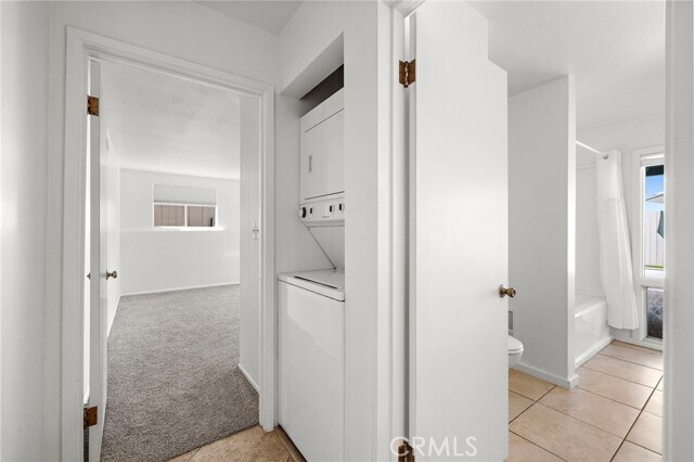 Building Photo - 2120 Temple Hills Dr