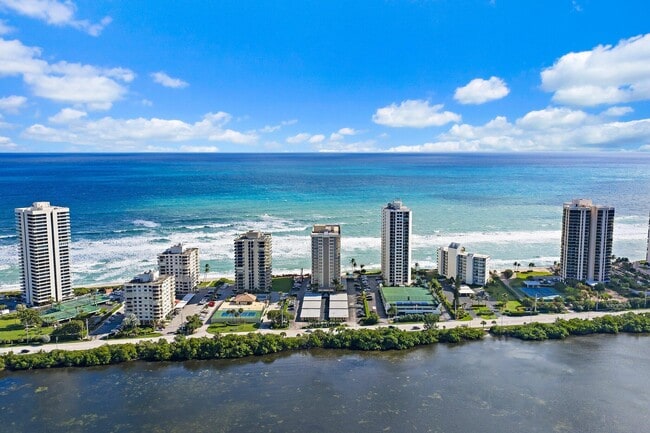 Building Photo - 5440 N Ocean Dr