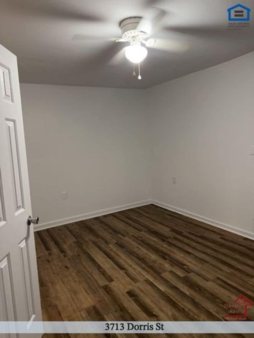 Building Photo - 3713 Dorris St