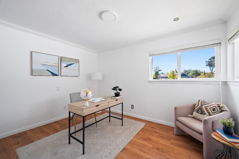 Building Photo - 607 Sand Hook Isle