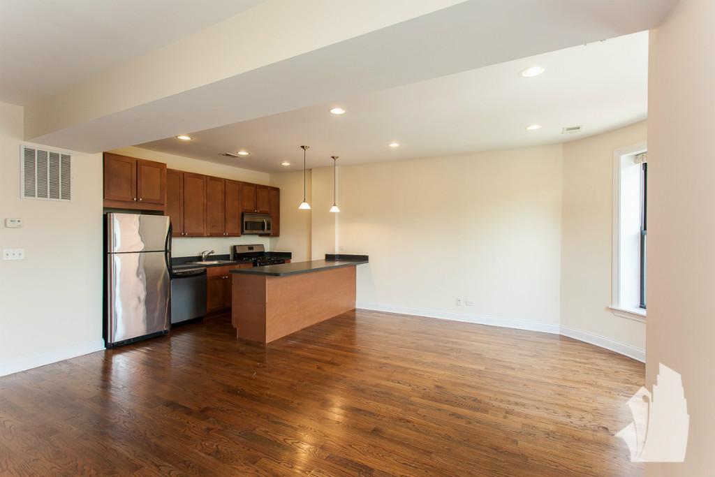 Building Photo - 2834 N Albany Ave