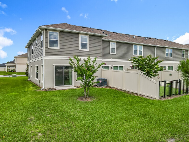Building Photo - 3769 Hampton Chase Ln