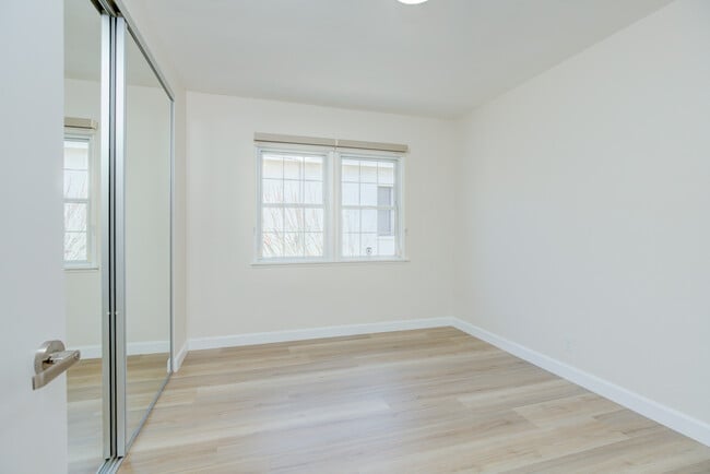 Building Photo - 12657 Everglade St