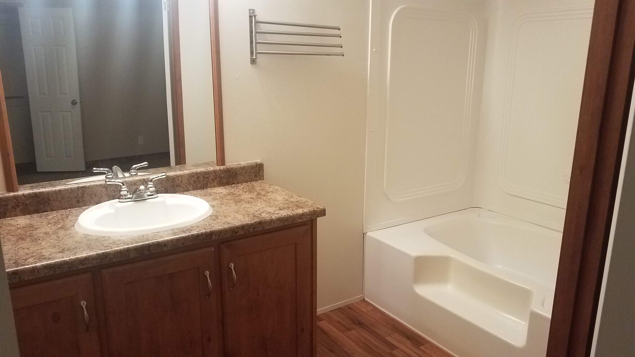 Master Bath - 3108 Medina Hwy