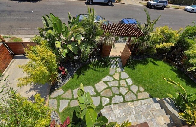 Building Photo - 4537 St Elmo Dr