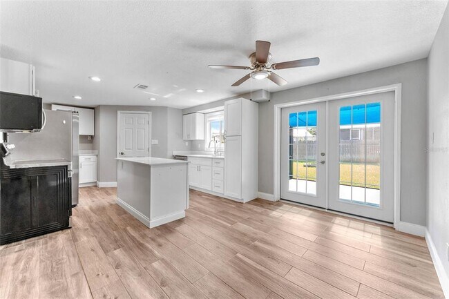 Building Photo - 1415 Coppertree Dr