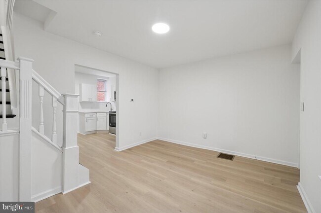 Building Photo - 1452 N 56th St