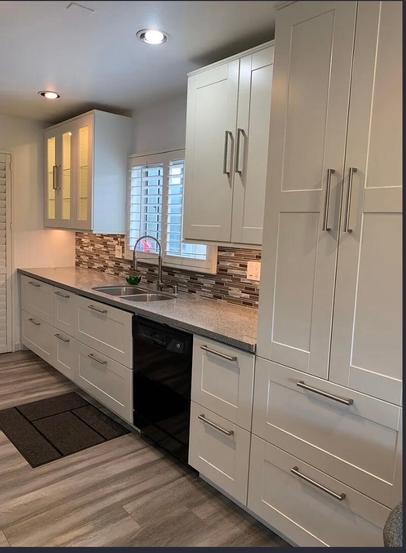 Building Photo - 4807 Beck Ave