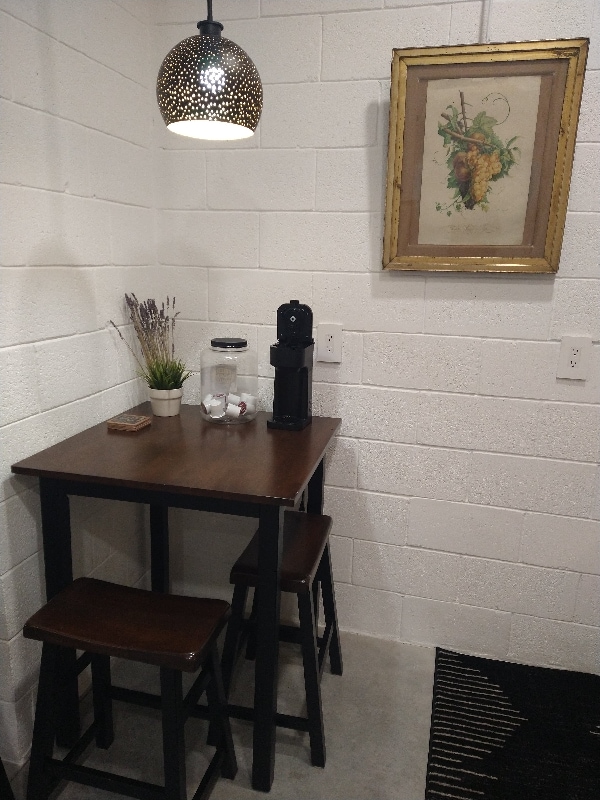 Building Photo - 2053 Carolina Ave