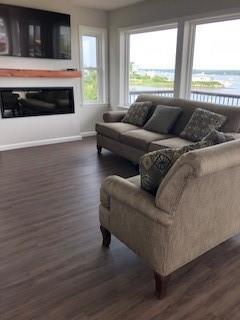 Building Photo - 160 S Jerry Cove