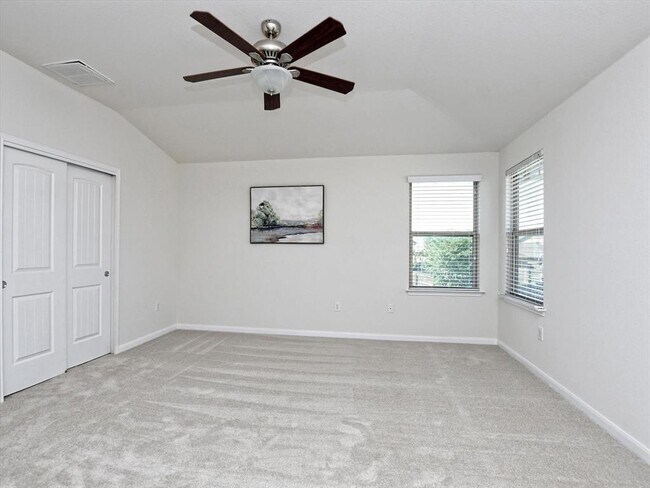 Building Photo - 316 Potters Peak Way