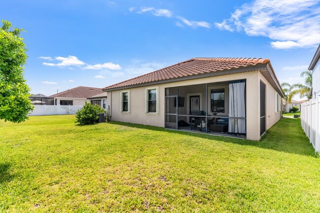 Building Photo - 13156 Green Violet Dr
