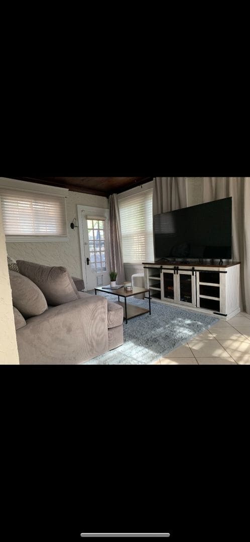 Building Photo - 7232 Northmoor Dr