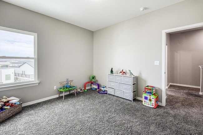 Building Photo - 2375 Enchanted Peaks