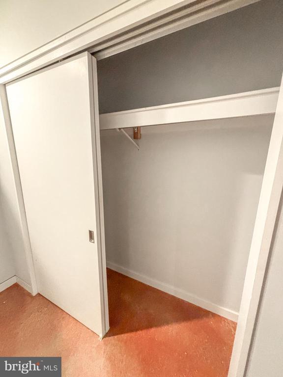 Building Photo - 149 W Laurel St