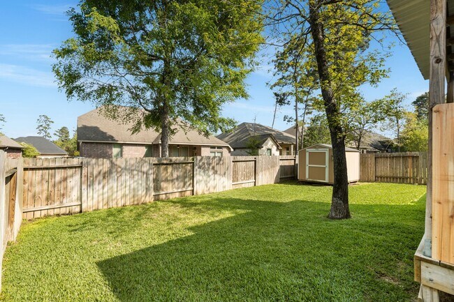 Building Photo - 130 Springshed Pl
